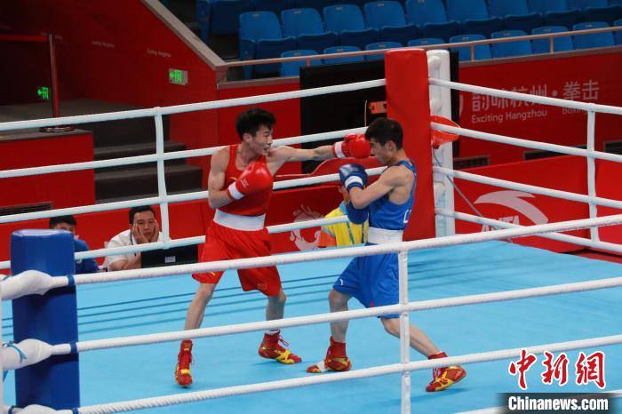 在杭州体育馆举行的“韵味杭州”2023年全国拳击