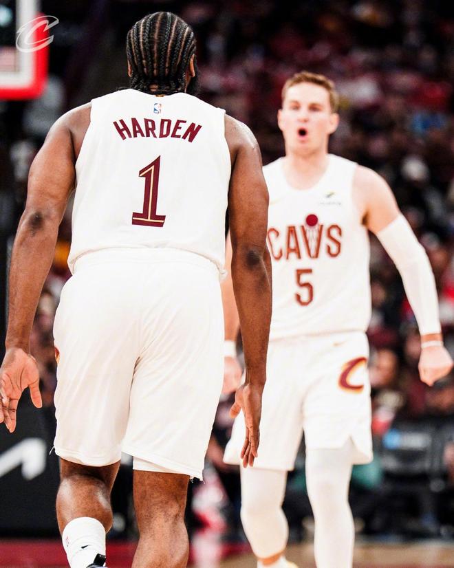 哈登创历史神迹！骑士力克公牛拒绝29分逆转