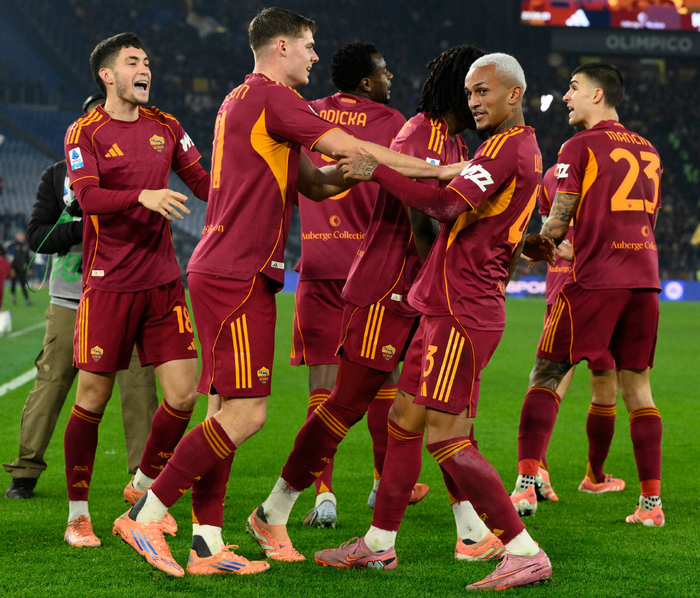 曼城双线补强引援冲击英超冠军席位