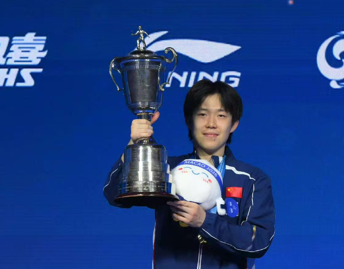 松岛辉空澳门世界杯男单决赛被王楚钦逆转赛后