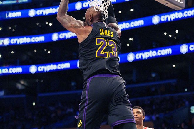 杜兰特复出迎战詹姆斯 火箭仍难阻湖人晋级